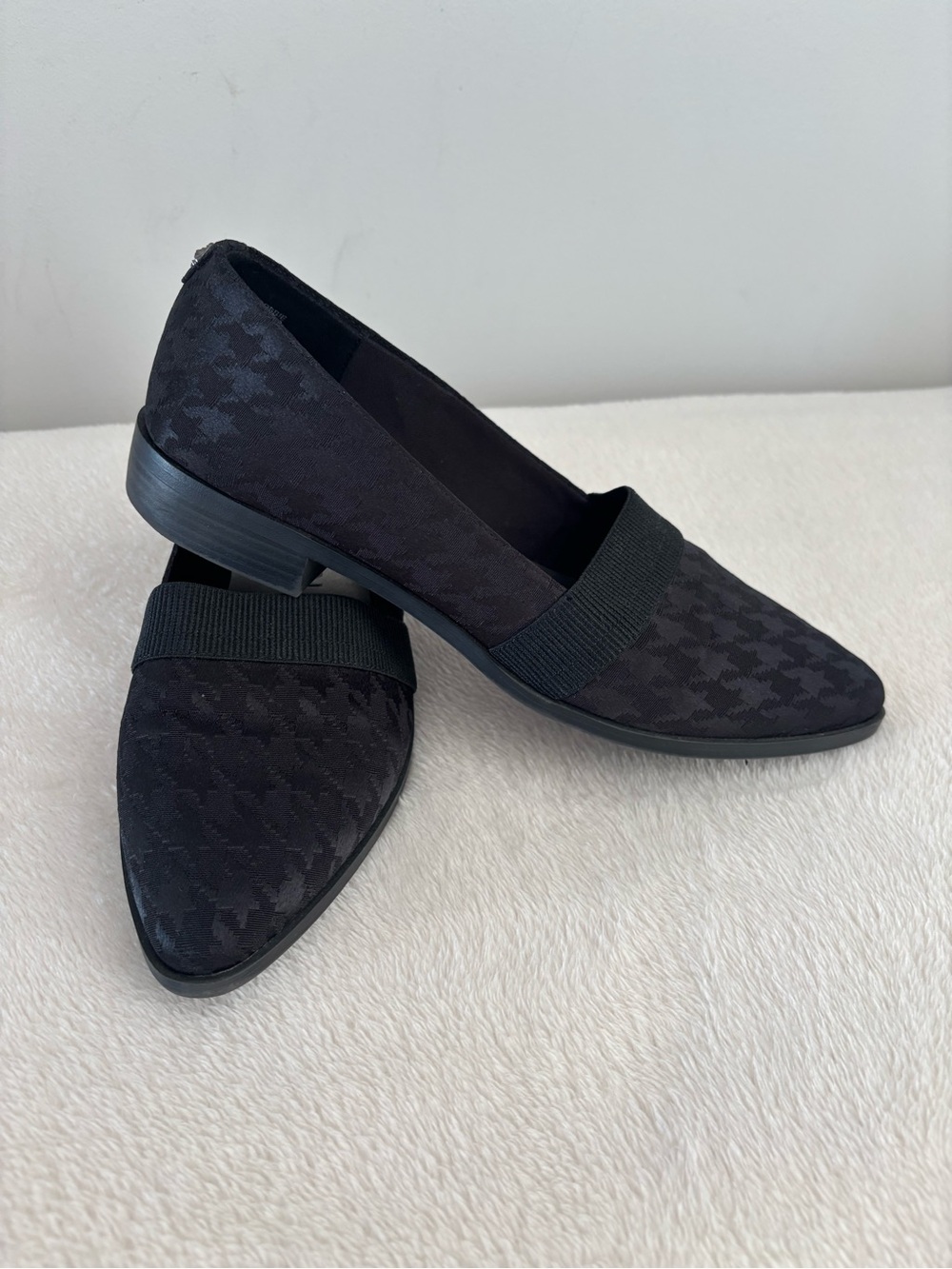 Anne Klein Black Houndstooth Slip-On Loafers